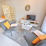 Contemporary Cosy In - Rm8 Nyon